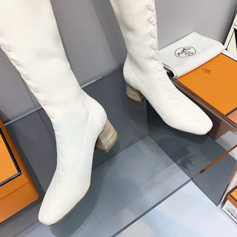 Hermes Shoe 